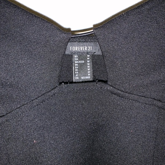 Little black dress - Picture 2 of 4